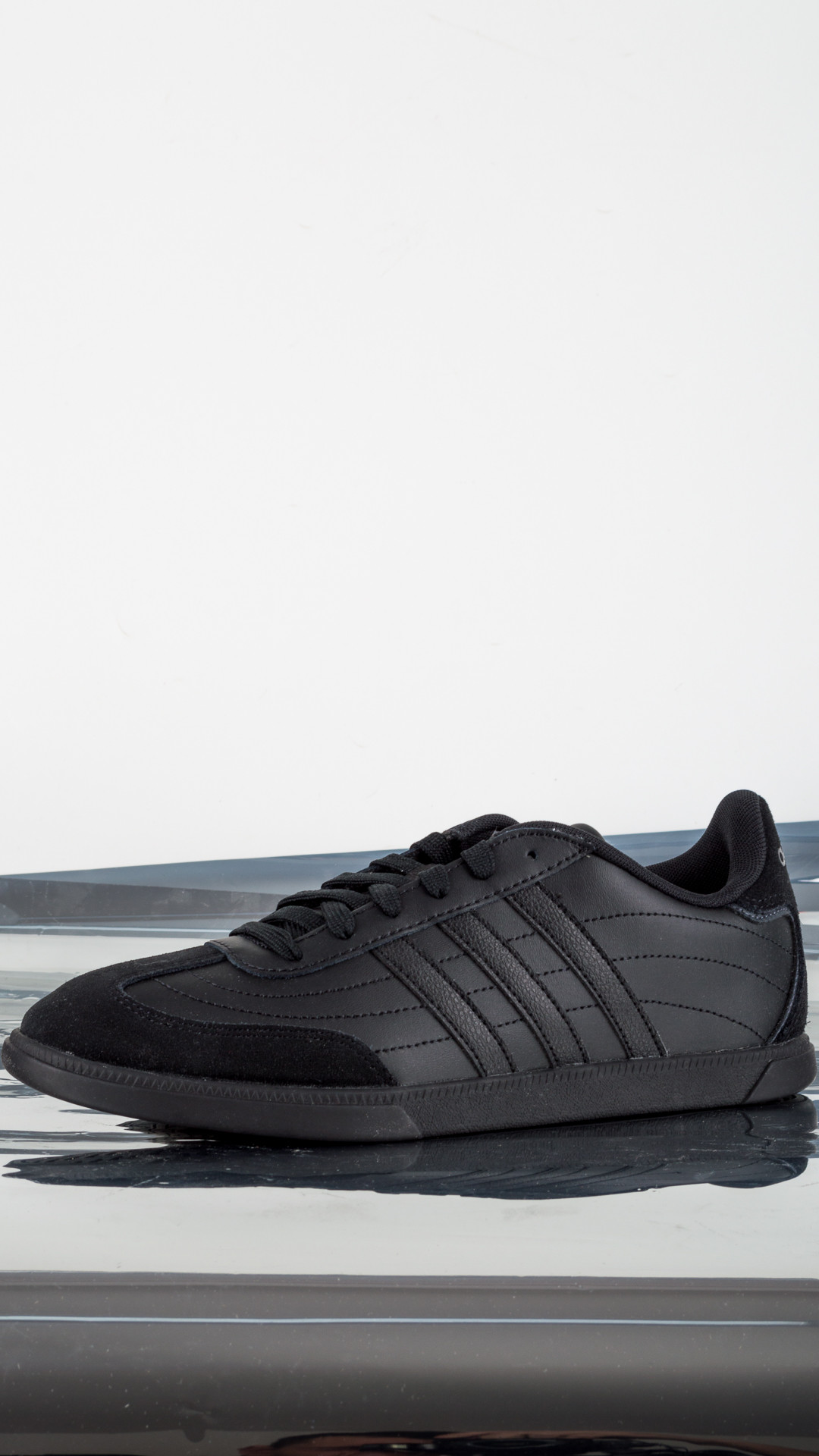 Кросівки Adidas OKOSU H02041