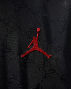 Куртка Nike Air Jordan Brooklyn Hooded Draft HV0554-010