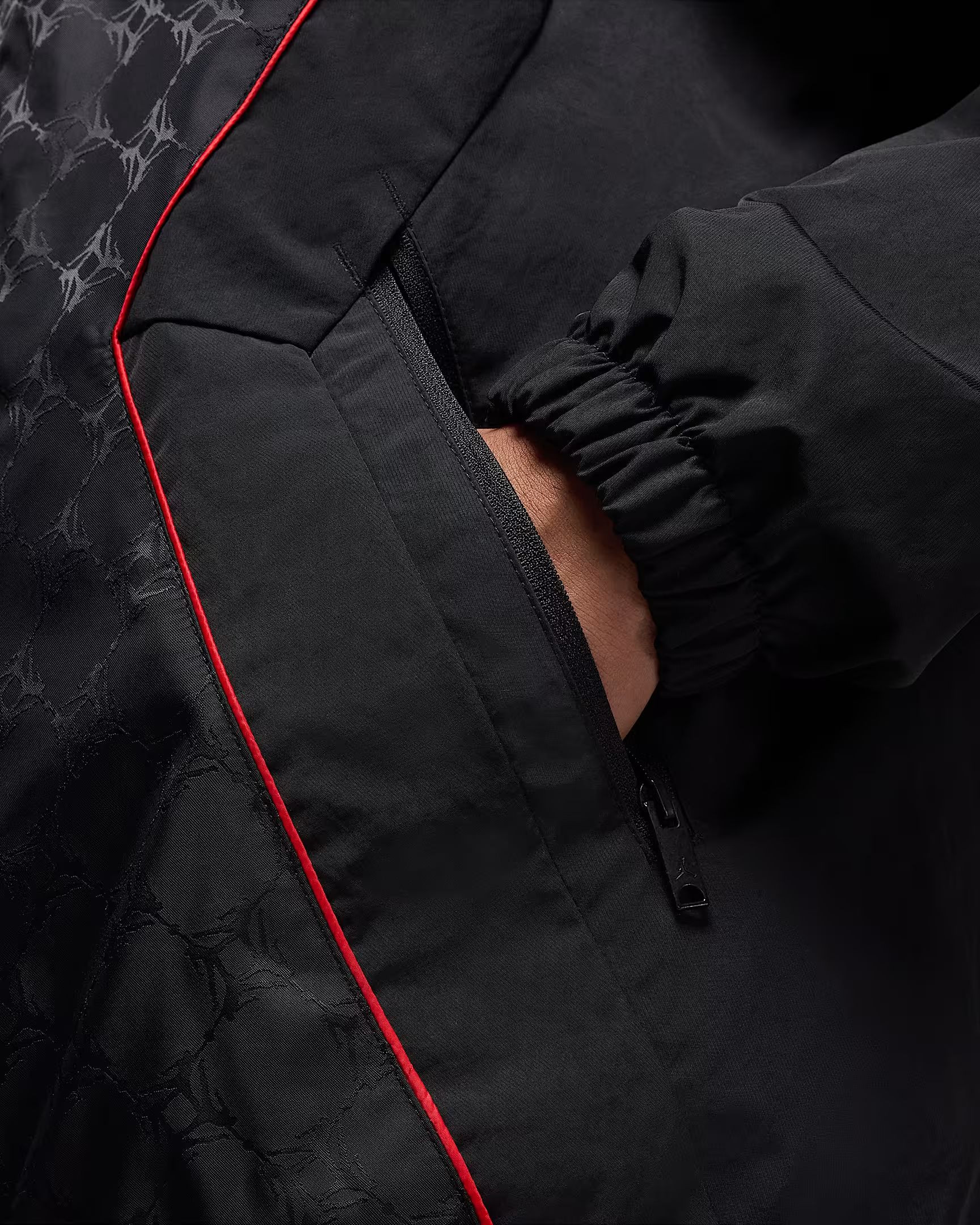 Куртка Nike Air Jordan Brooklyn Hooded Draft HV0554-010