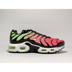 Кросівки Air Max Plus GS Green Strike Flash Crimson CD0609-010