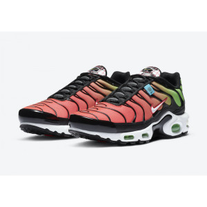 Кросівки Air Max Plus GS Green Strike Flash Crimson CD0609-010