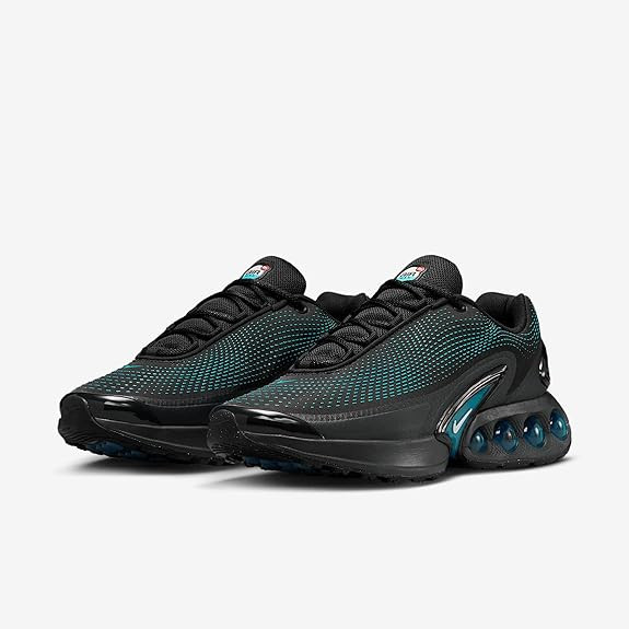 Кросівки Nike Air Max Dn Essential HV5235-001