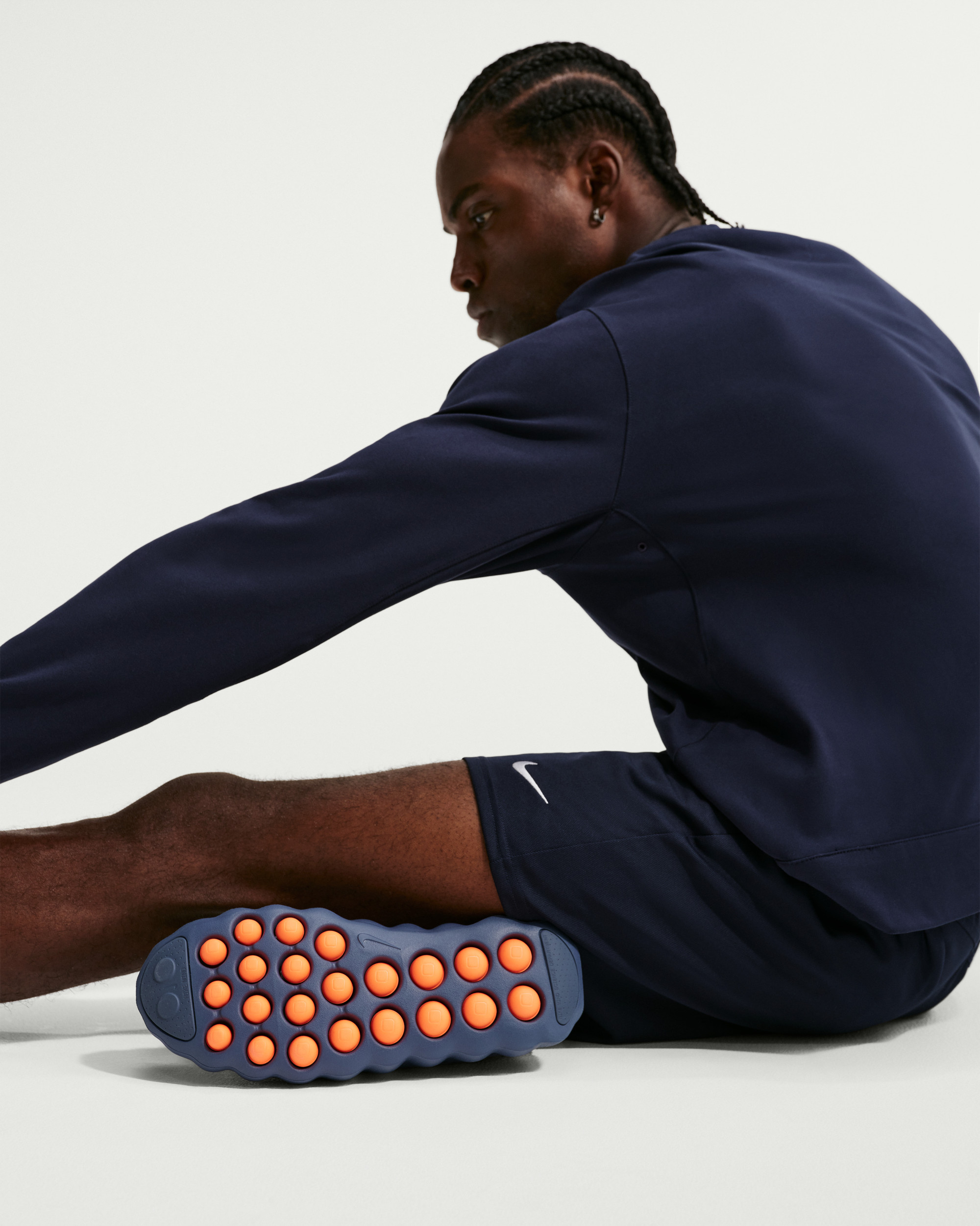 Кросівки Nike MIND 002 HQ4308-400