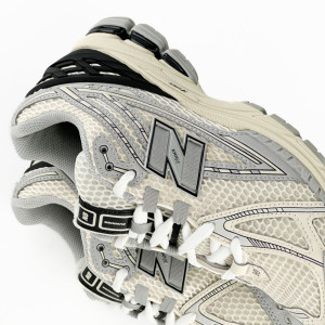 Кросівки NEW BALANCE 1906 M1906RLZ