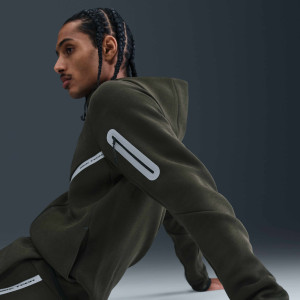 Толстовка Nike Tech Flc Wr Fz Reflec Olive IM6537-355