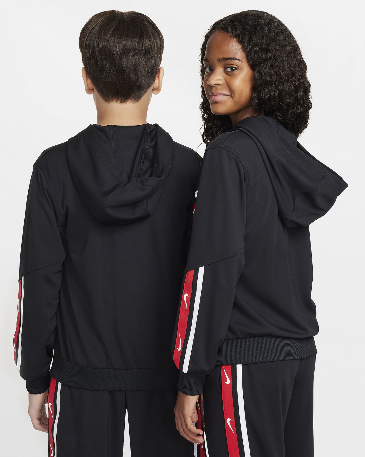 Толстовка підліткова K NSW CLUB+ POLY FZ HOODIE FZ4906-010 Nike S Чорний FZ4906-010