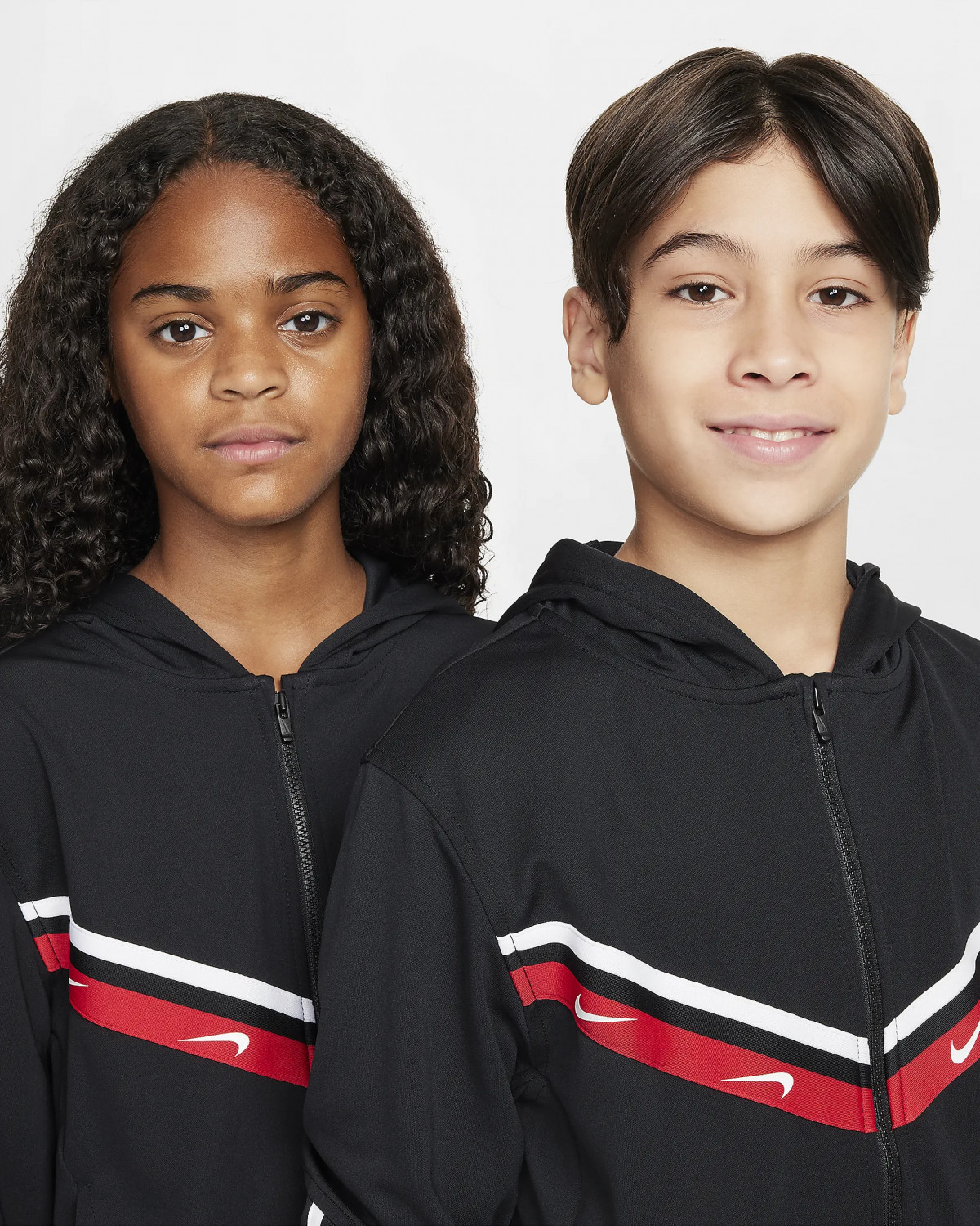 Толстовка підліткова K NSW CLUB+ POLY FZ HOODIE FZ4906-010 Nike S Чорний FZ4906-010