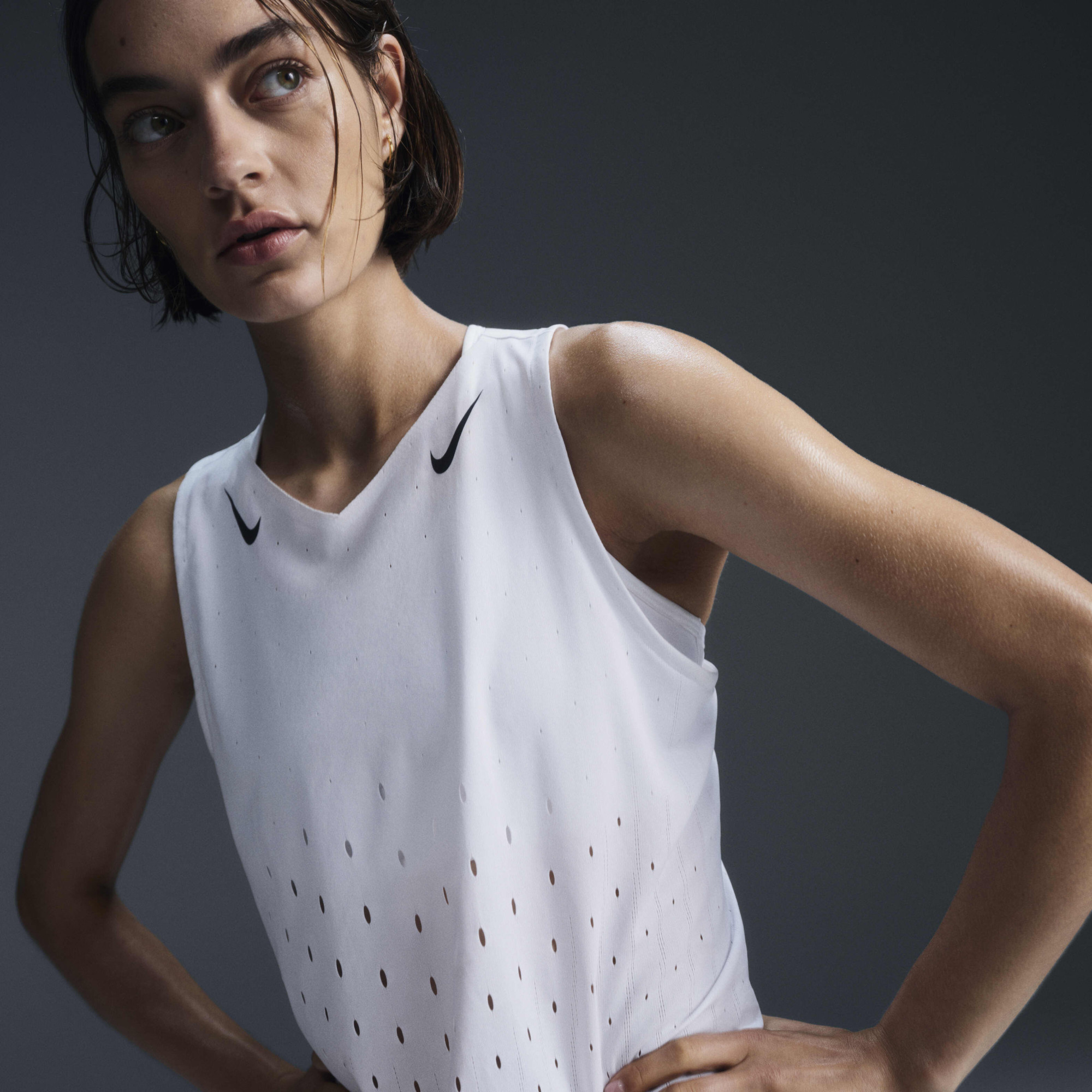 Майка жіноча Nike Aeroswift White FN2504-100