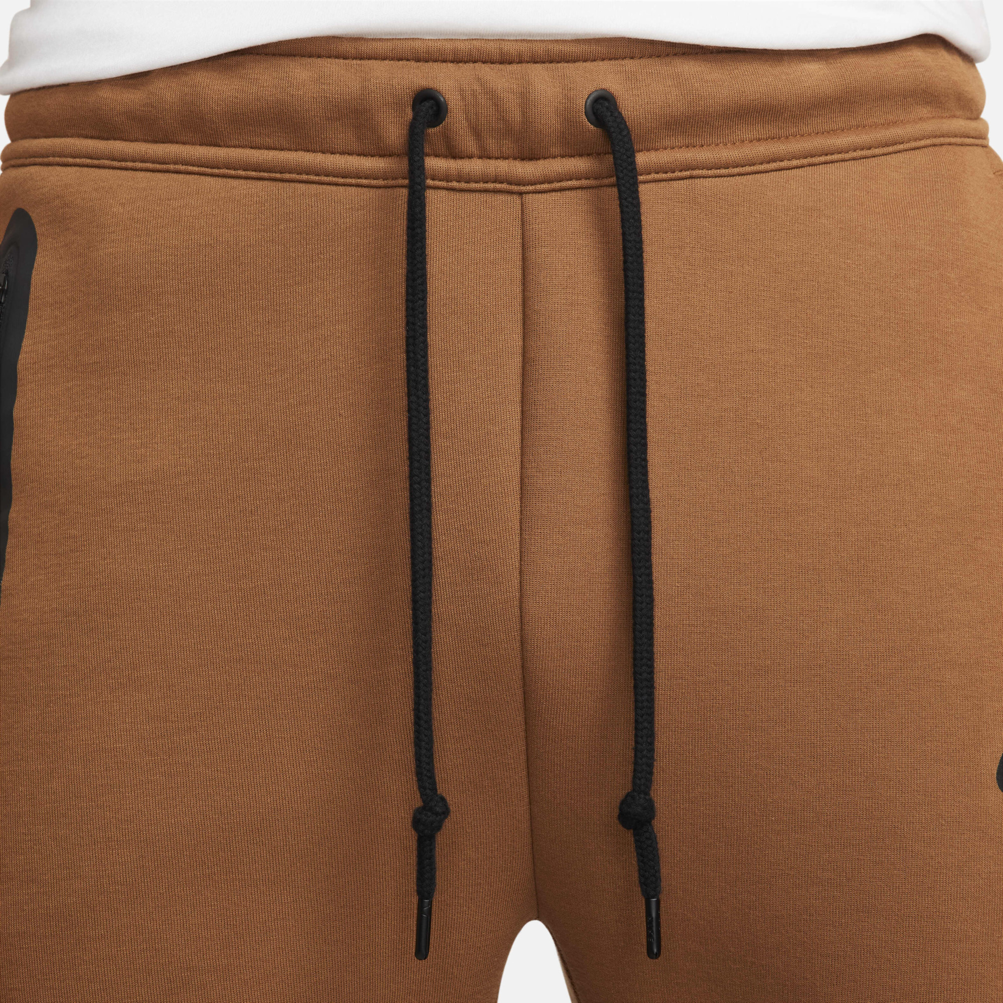 Штани чоловічі Nike Sportswear Tech Fleece Joggers Brown FB8002-281