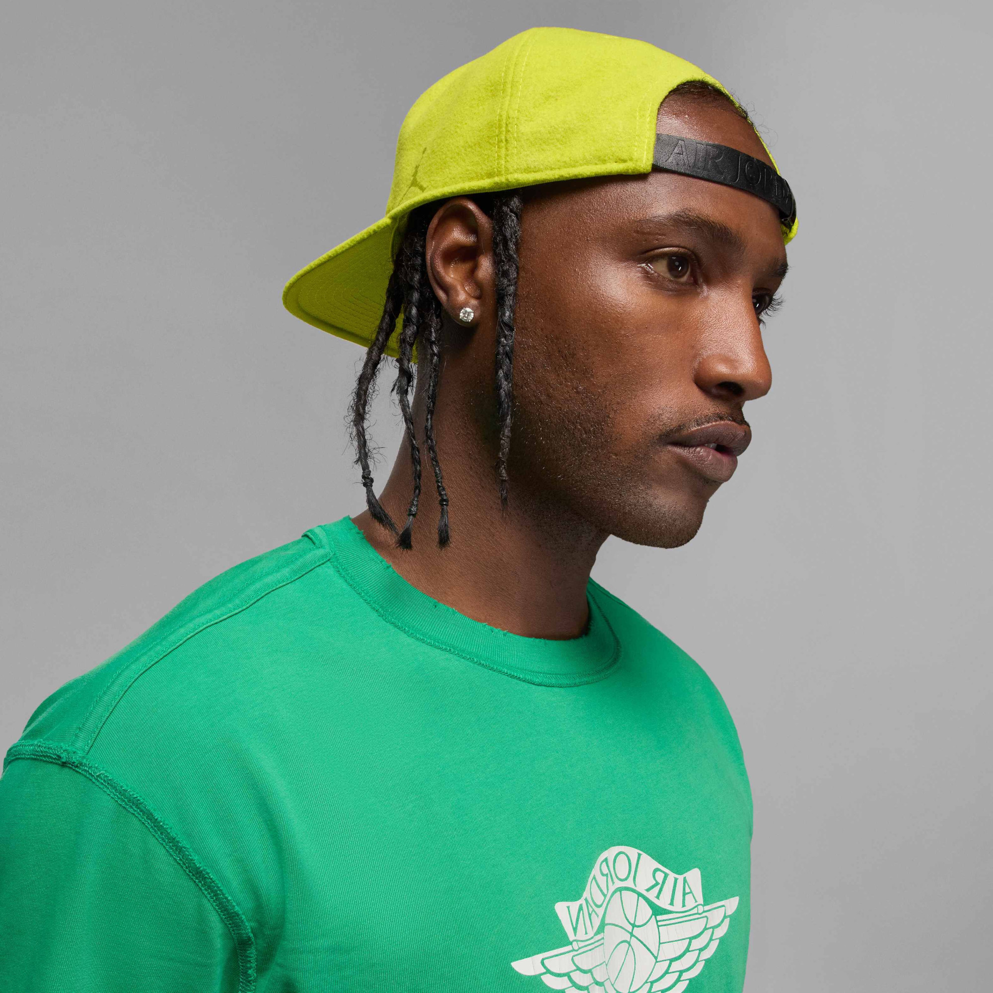 Футболка чоловіча Air Jordan Rare Air Wsh 85 Ss Crew Green IB3130-324