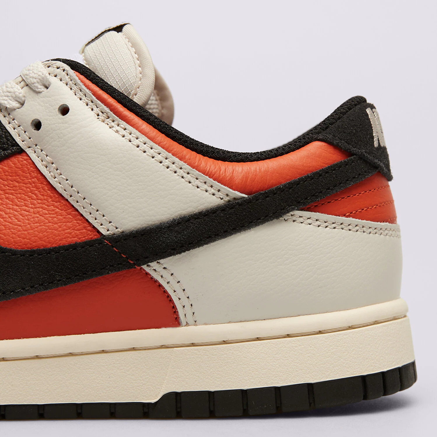 Кросівки Nike Dunk Low Vintage Coral HQ4988-030