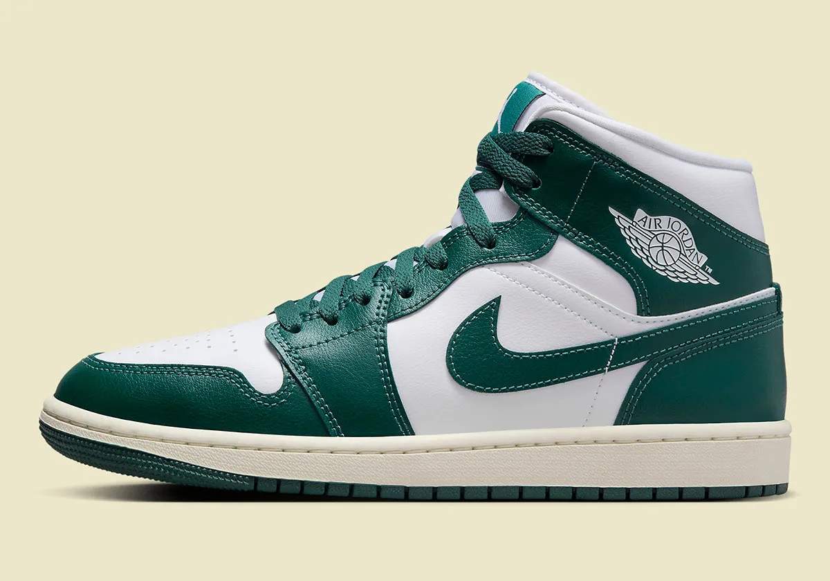 Кросівки Air Jordan 1 MiD White/Green BQ6472-133